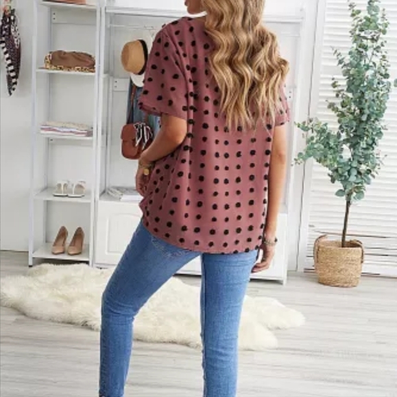 ♥️New Swiss Dot texture top - Picture 4 of 15